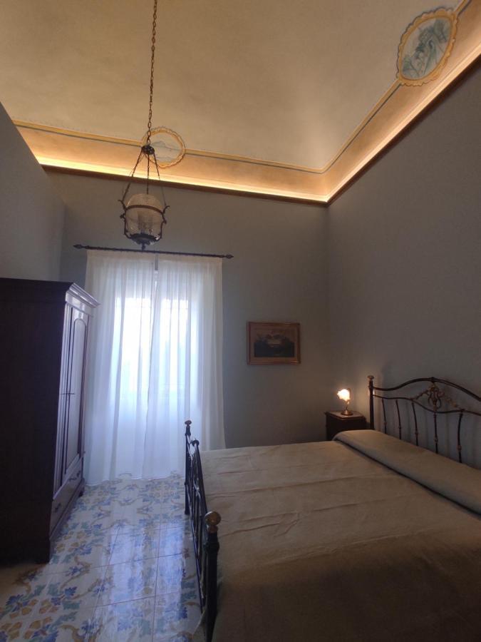 Dimora Lecerf Hotel ปาแลร์โม ภายนอก รูปภาพ