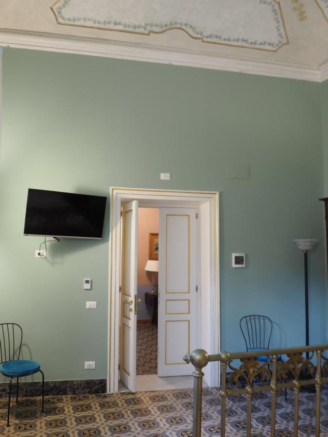 Dimora Lecerf Hotel ปาแลร์โม ภายนอก รูปภาพ